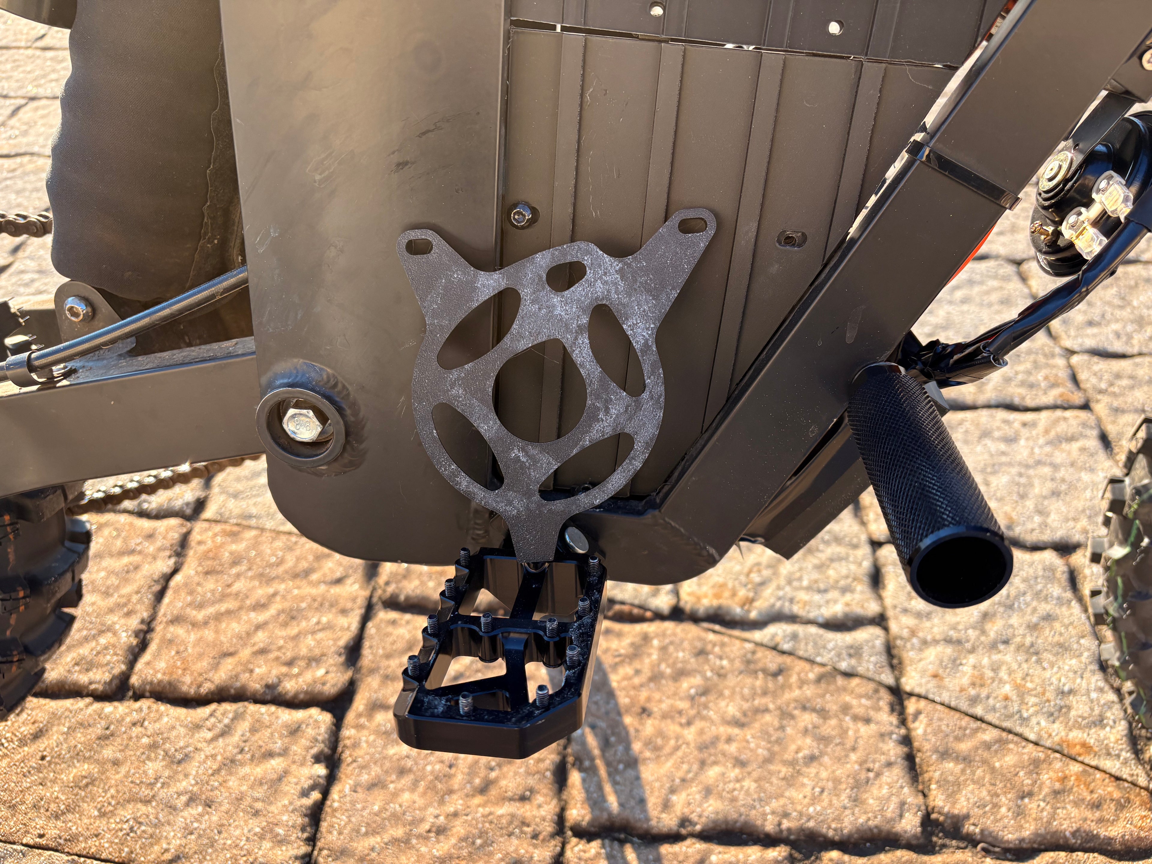 Tuttio Soleil 01 Motor Cover (preorder)